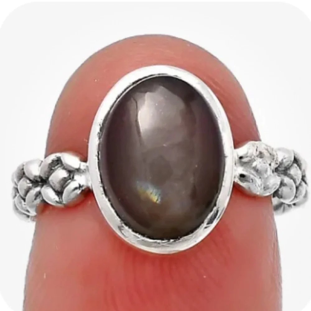 Gray moonstone sterling silver rings size 7.5 or 8 - Picture 1 of 6